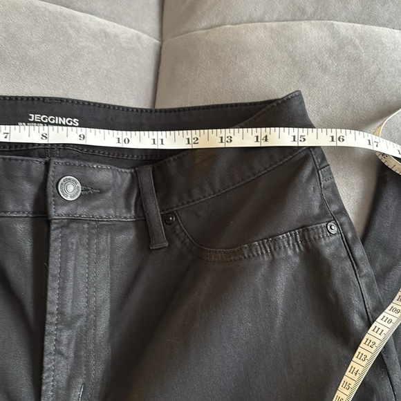 Chicos Jeggings Black size 6 regular - Picture 5 of 9